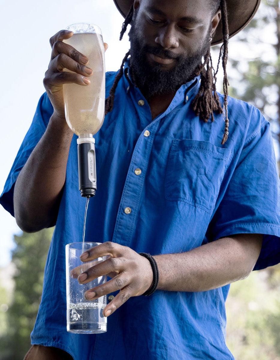 LifeStraw Peak Series Collapsible Squeeze 1L Bottle with Filter - Image 7