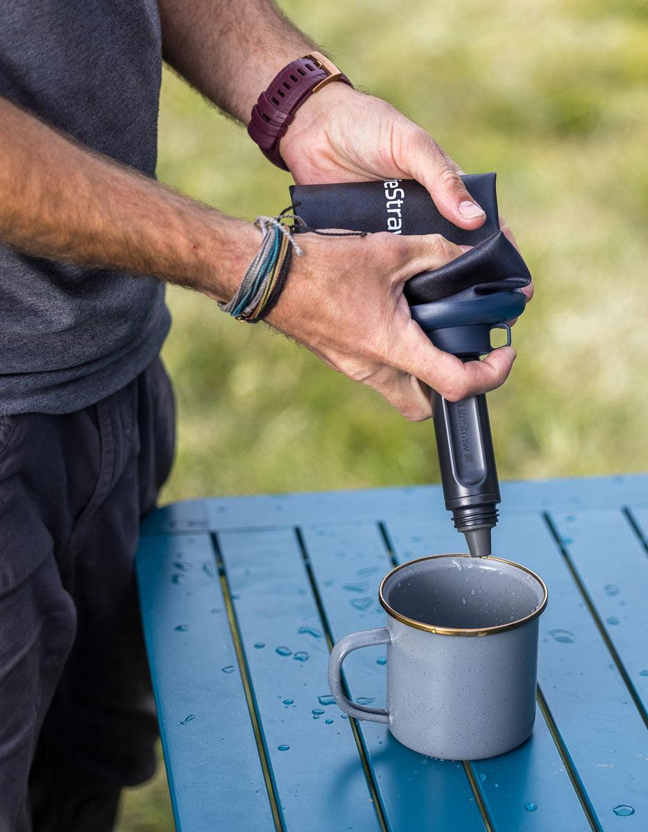 LifeStraw Peak Series Collapsible Squeeze 650 ml Bottle with Filter - Image 8